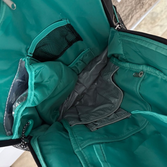 Columbia Carson Pass Backpack Diaper Bag - Large, Black - Picture 2 of 3